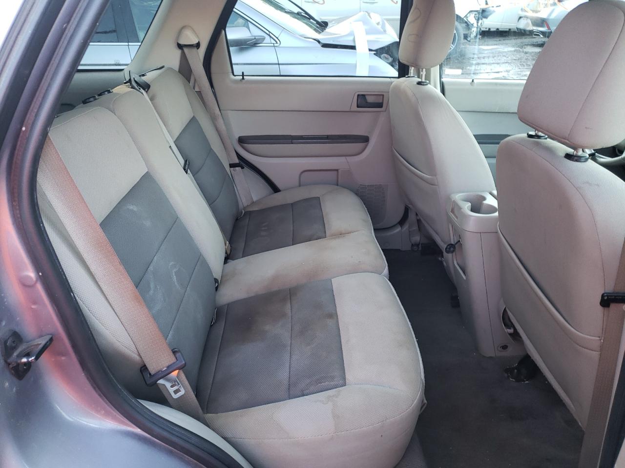 Photo 6 from auction – 2008 FORD ESCAPE XLT with VIN 1FMCU03148KA81344