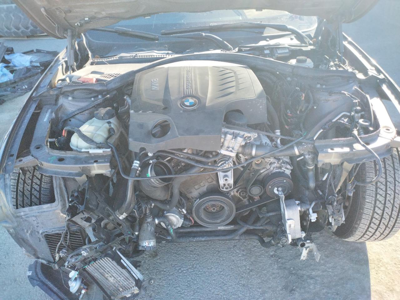 Photo 7 from auction – 2013 BMW 335 I with VIN WBA3A9C52DF475154