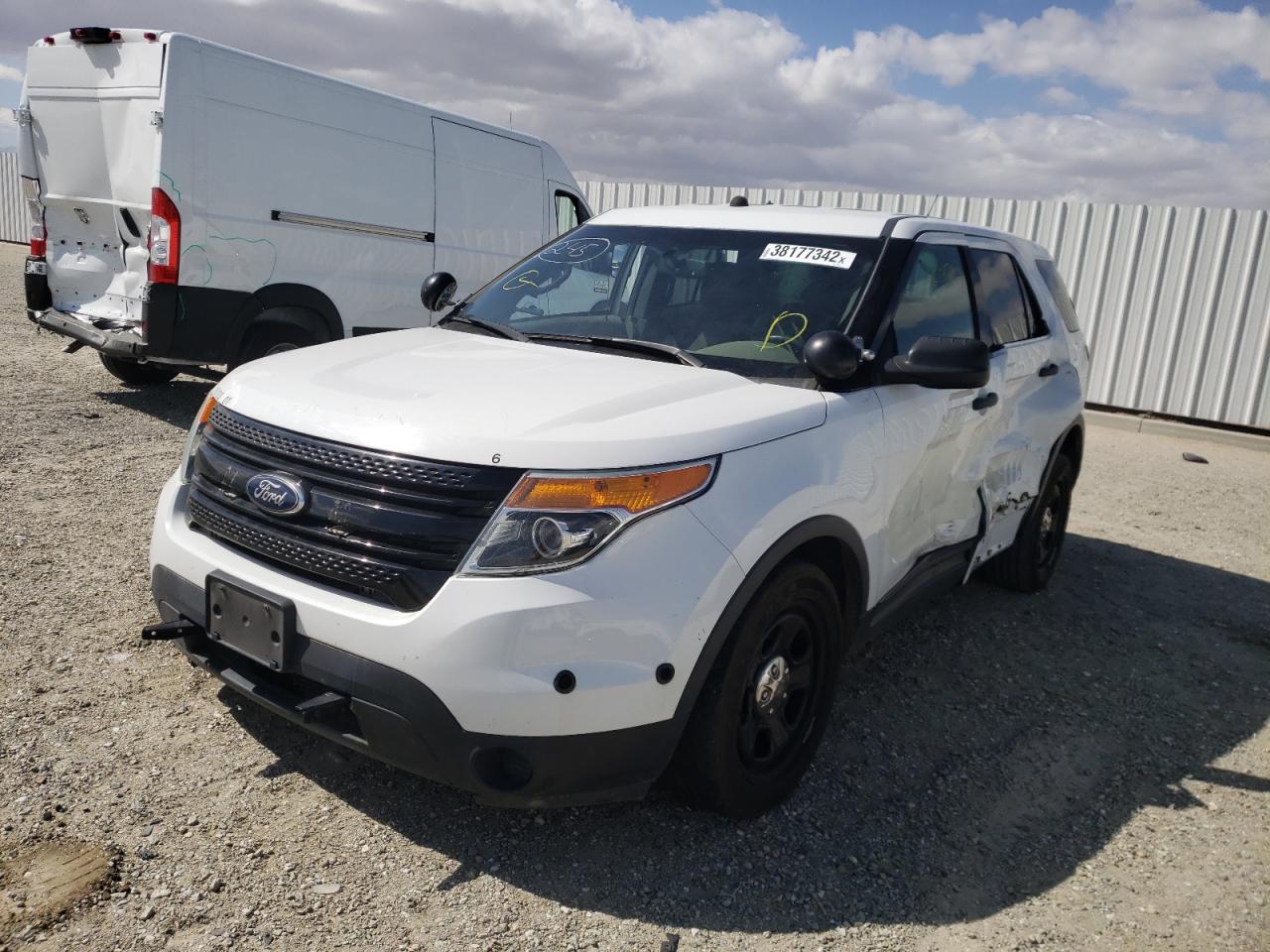Photo 2 from auction – 2015 FORD EXPLORER P with VIN 1FM5K8AR5FGB41301