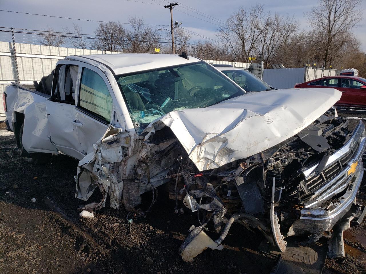 Photo 9 from auction – 2015 CHEVROLET SILVERADO with VIN 1GCVKREC0FZ319975