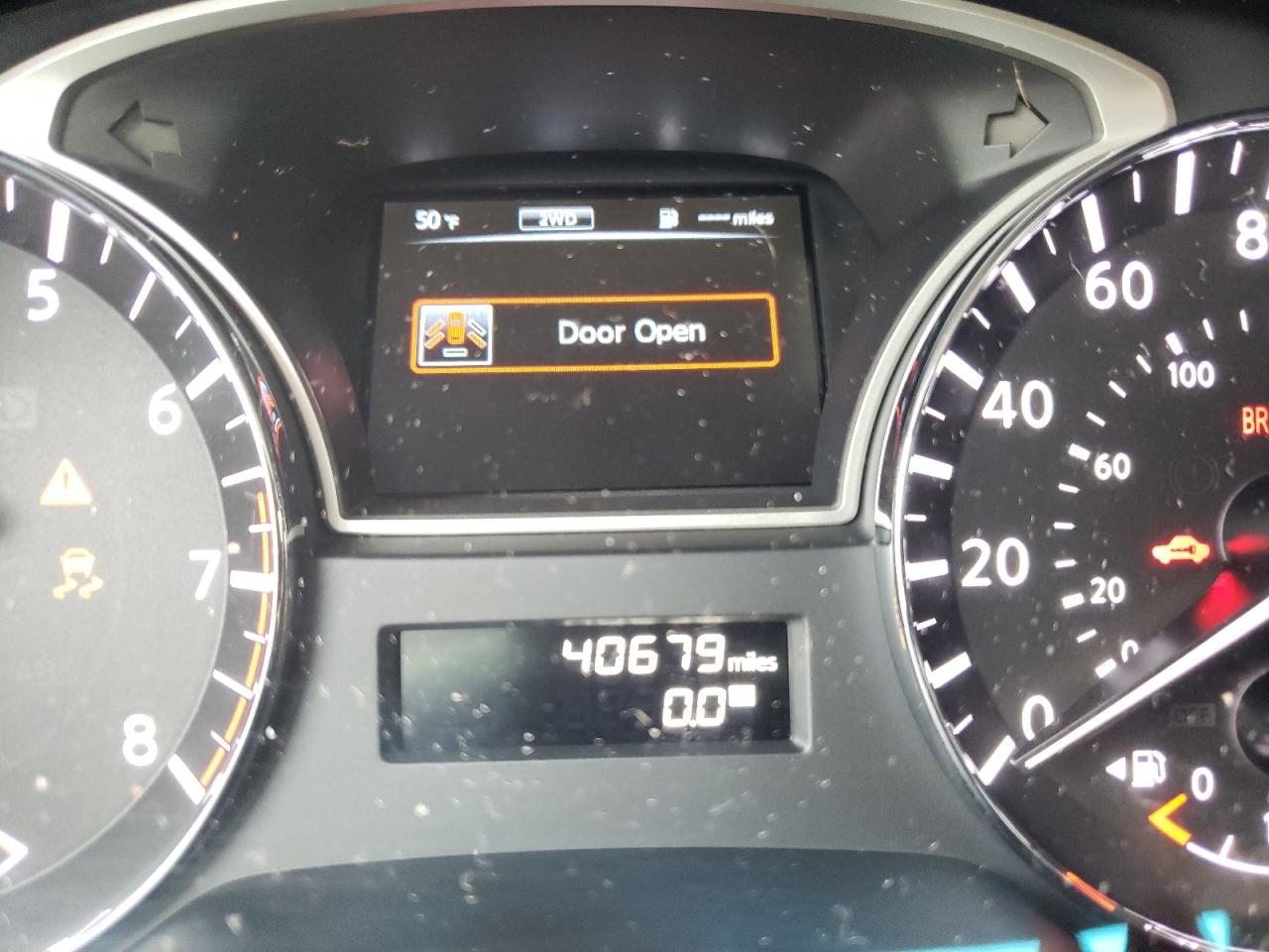 Photo 8 from auction – 2015 NISSAN PATHFINDER with VIN 5N1AR2MM1FC644547