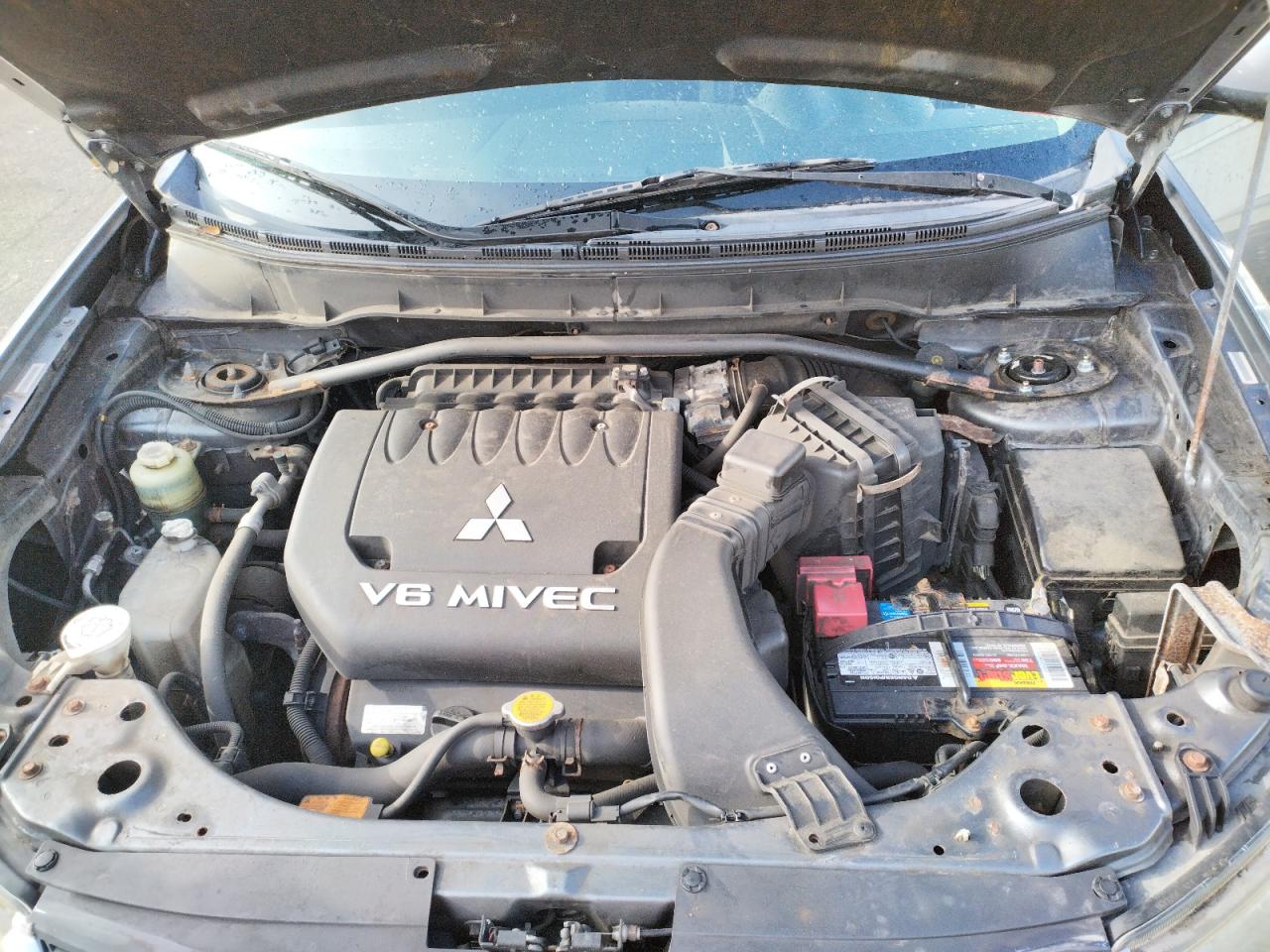 Photo 7 from auction – 2007 MITSUBISHI OUTLANDER with VIN JA4MT31X27U015912
