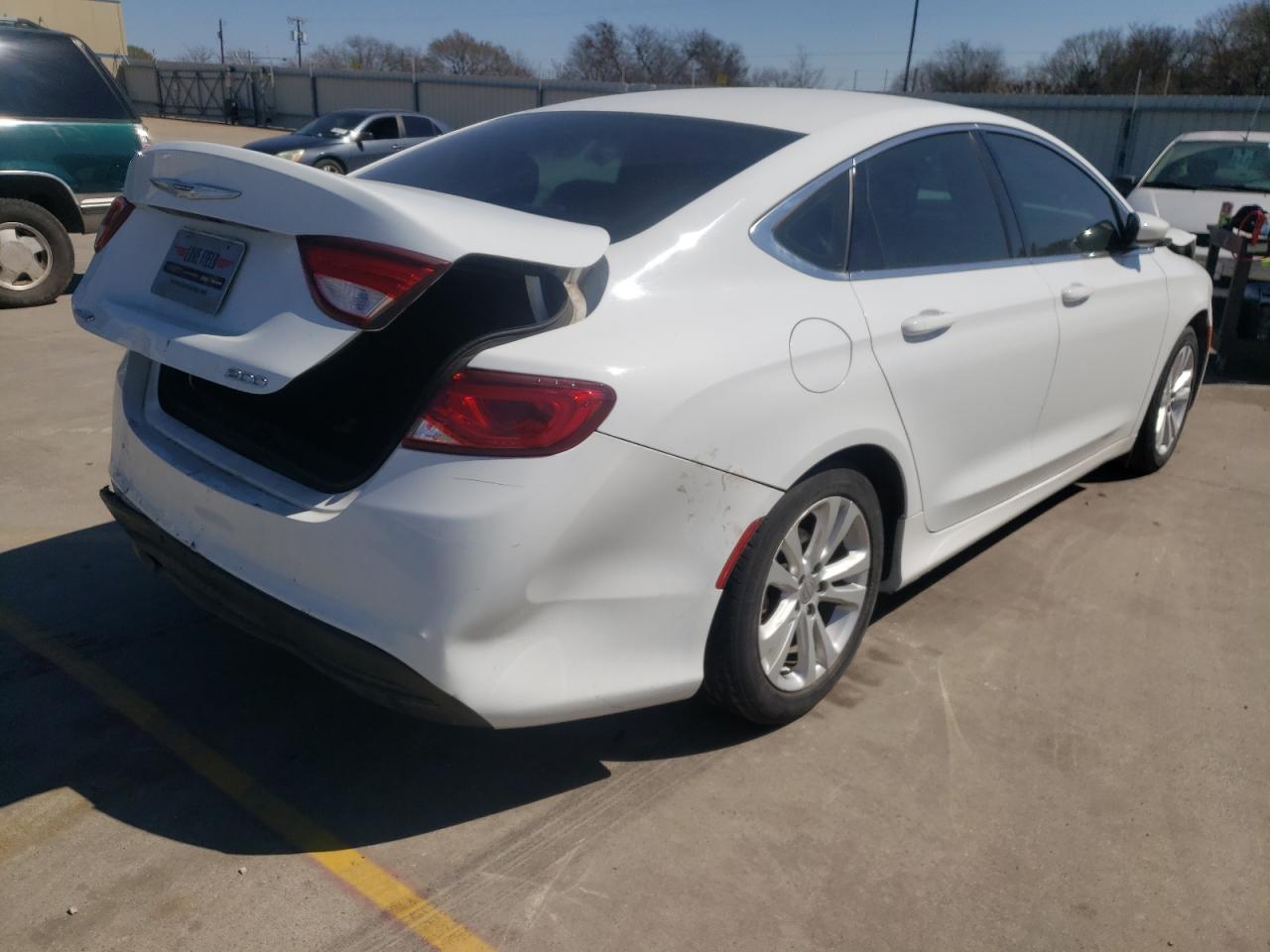 Photo 4 from auction – 2016 CHRYSLER 200 LX with VIN 1C3CCCFB4GN186366
