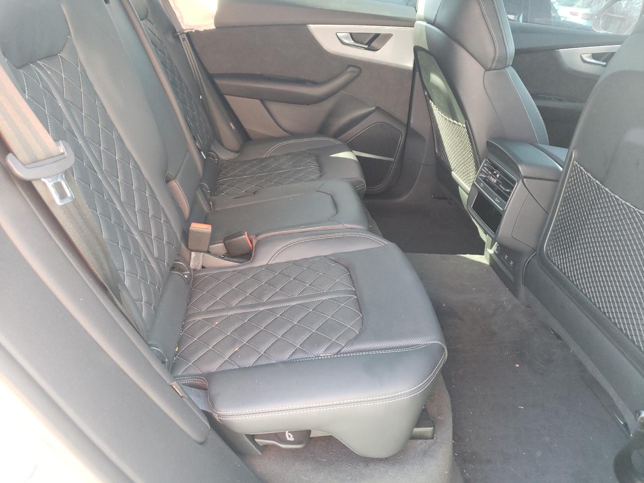 Photo 6 from auction – 2021 AUDI SQ8 PREMIU with VIN WA1AWBF13MD038300