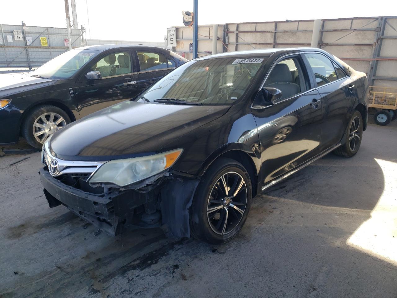 Photo 2 from auction – 2012 TOYOTA CAMRY BASE with VIN 4T1BF1FK8CU099763