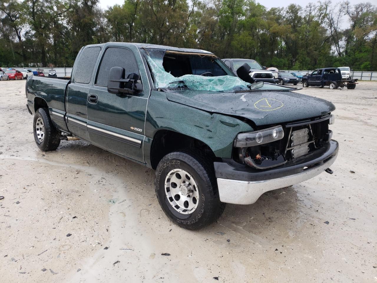 CHEVROLET silverado 2001 with VIN 1GCEC19V71Z281440 - Photo from auction