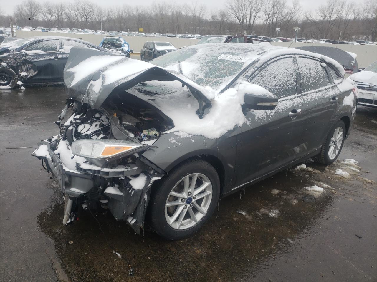 Photo 2 from auction – 2016 FORD FOCUS SE with VIN 1FADP3F22GL392436