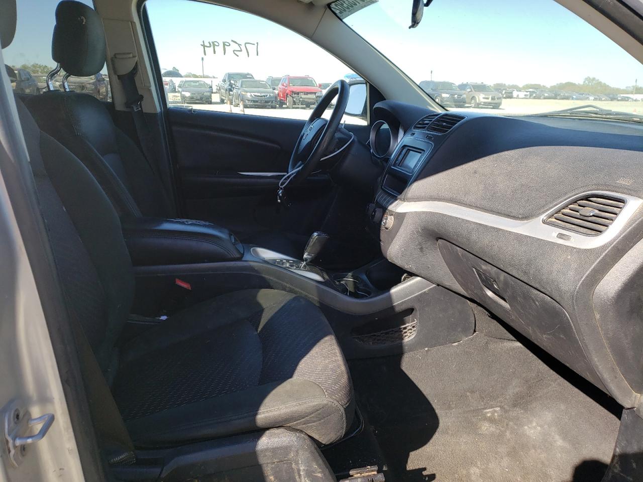Photo 5 from auction – 2012 DODGE JOURNEY SX with VIN 3C4PDDBG2CT151563