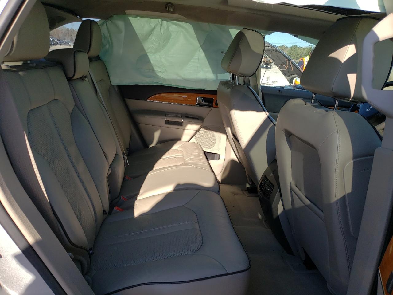 Photo 6 from auction – 2014 LINCOLN MKX with VIN 2LMDJ6JK6EBL10726