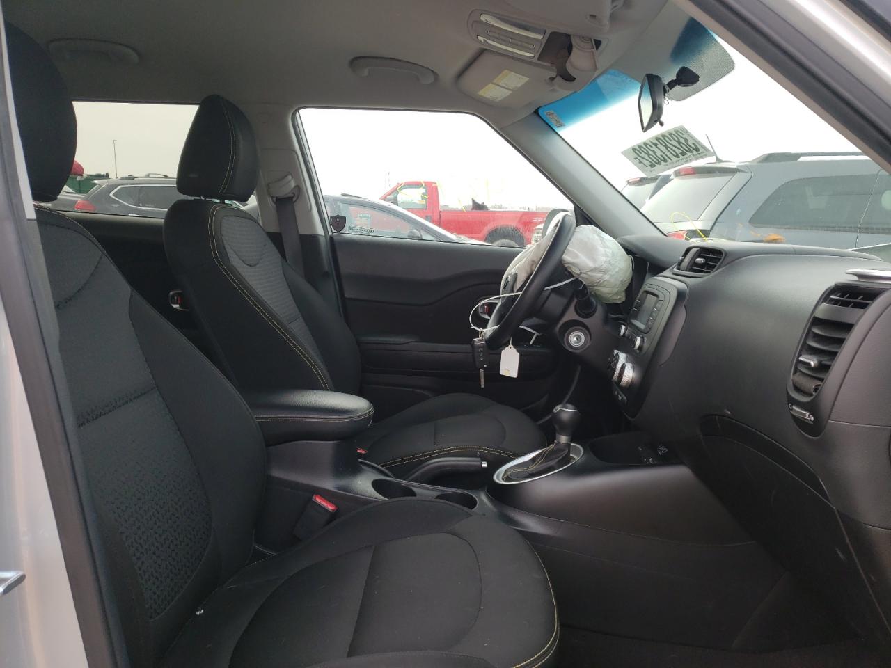 Photo 5 from auction – 2015 KIA SOUL + with VIN KNDJP3A53F7792768