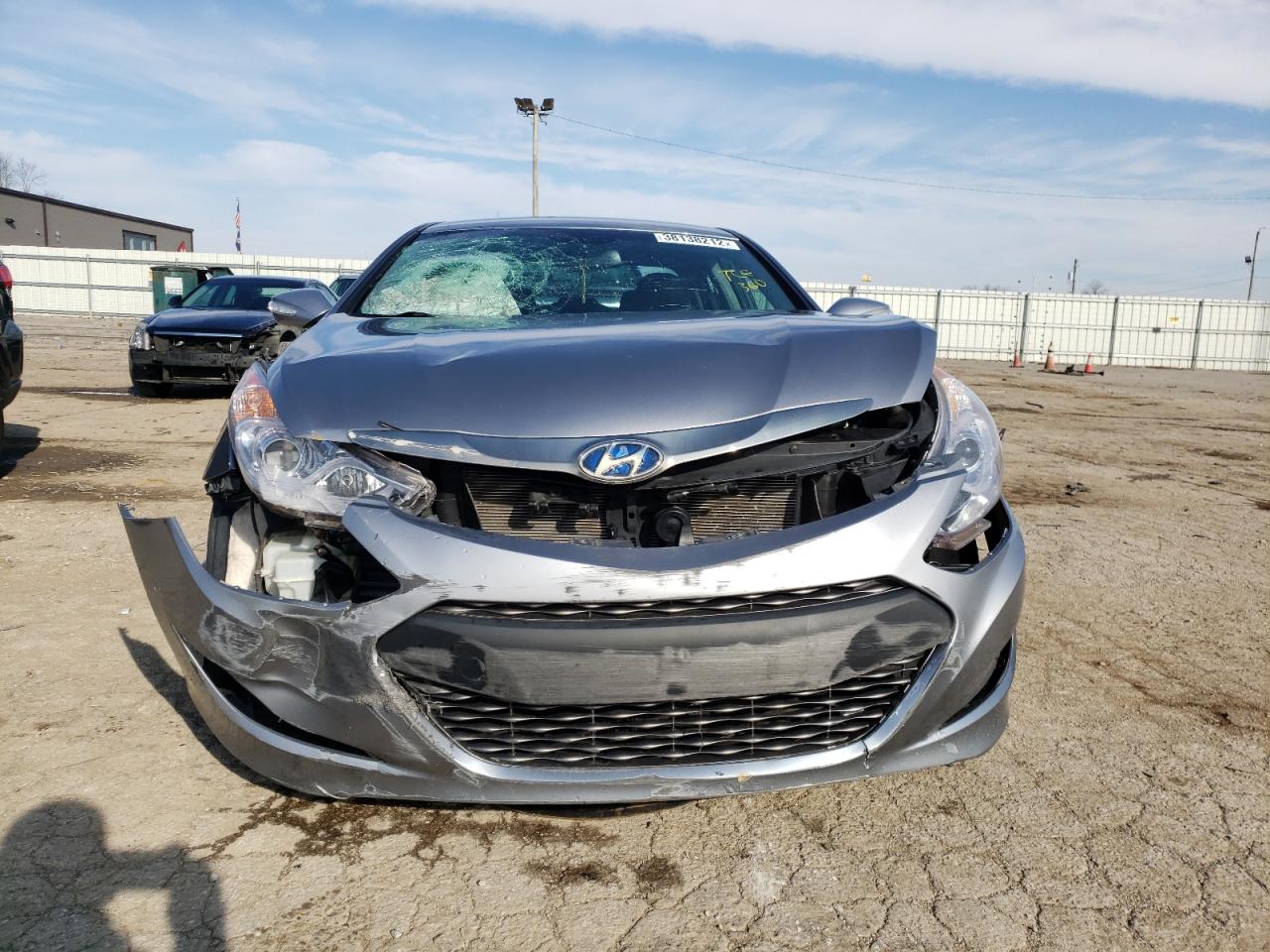 Photo 9 from auction – 2015 HYUNDAI SONATA HYB with VIN KMHEC4A43FA137471