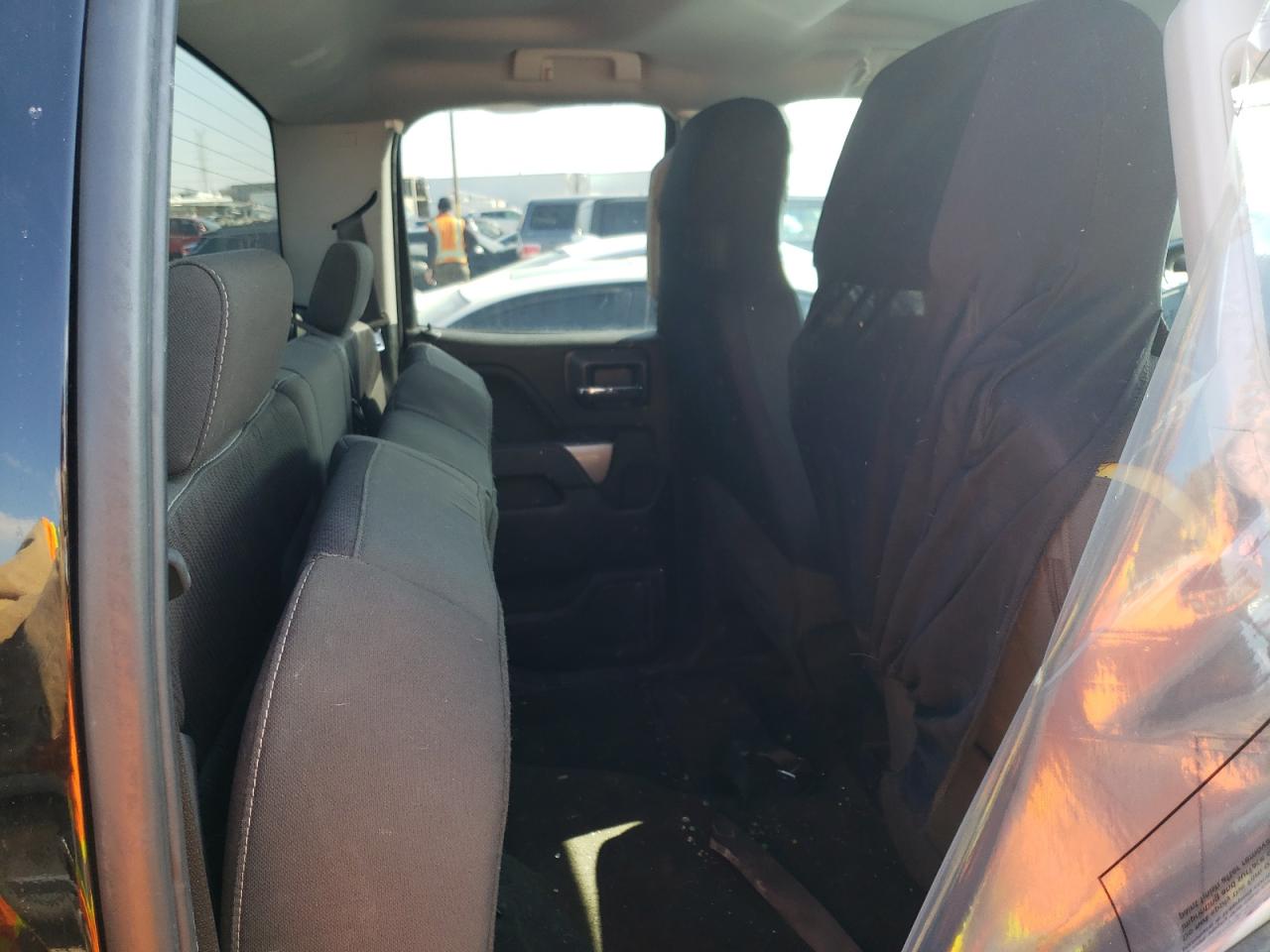 Photo 6 from auction – 2018 CHEVROLET 1500 SILVE with VIN 2GCVKREC6J1109012
