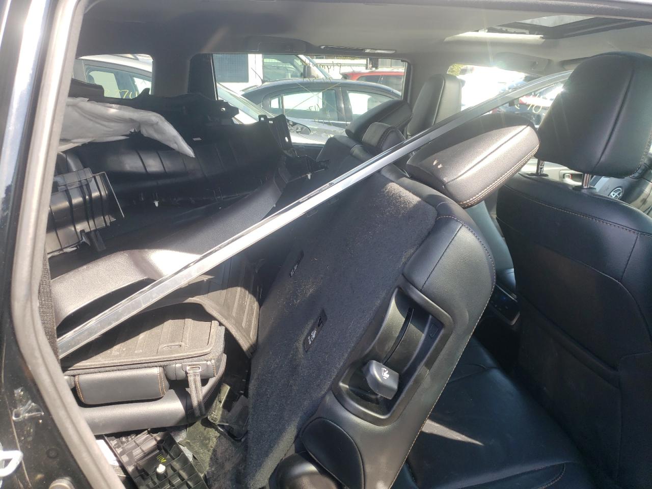 Photo 6 from auction – 2017 TOYOTA HIGHLANDER with VIN 5TDJZRFH0HS385998