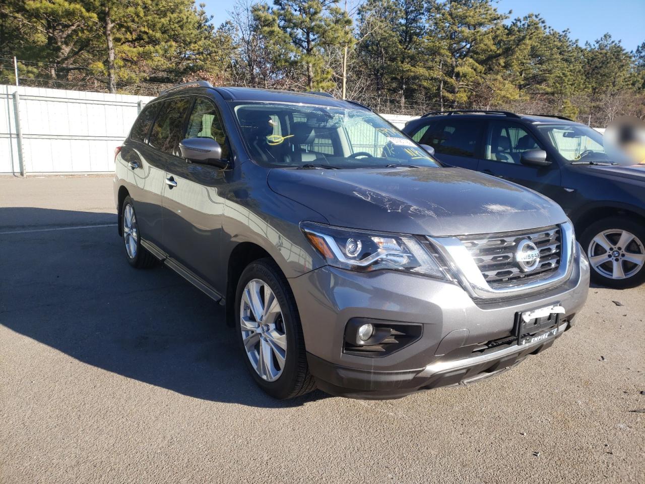 NISSAN PATHFINDER 2019 with VIN 5N1DR2MM2KC597195 - Photo from auction