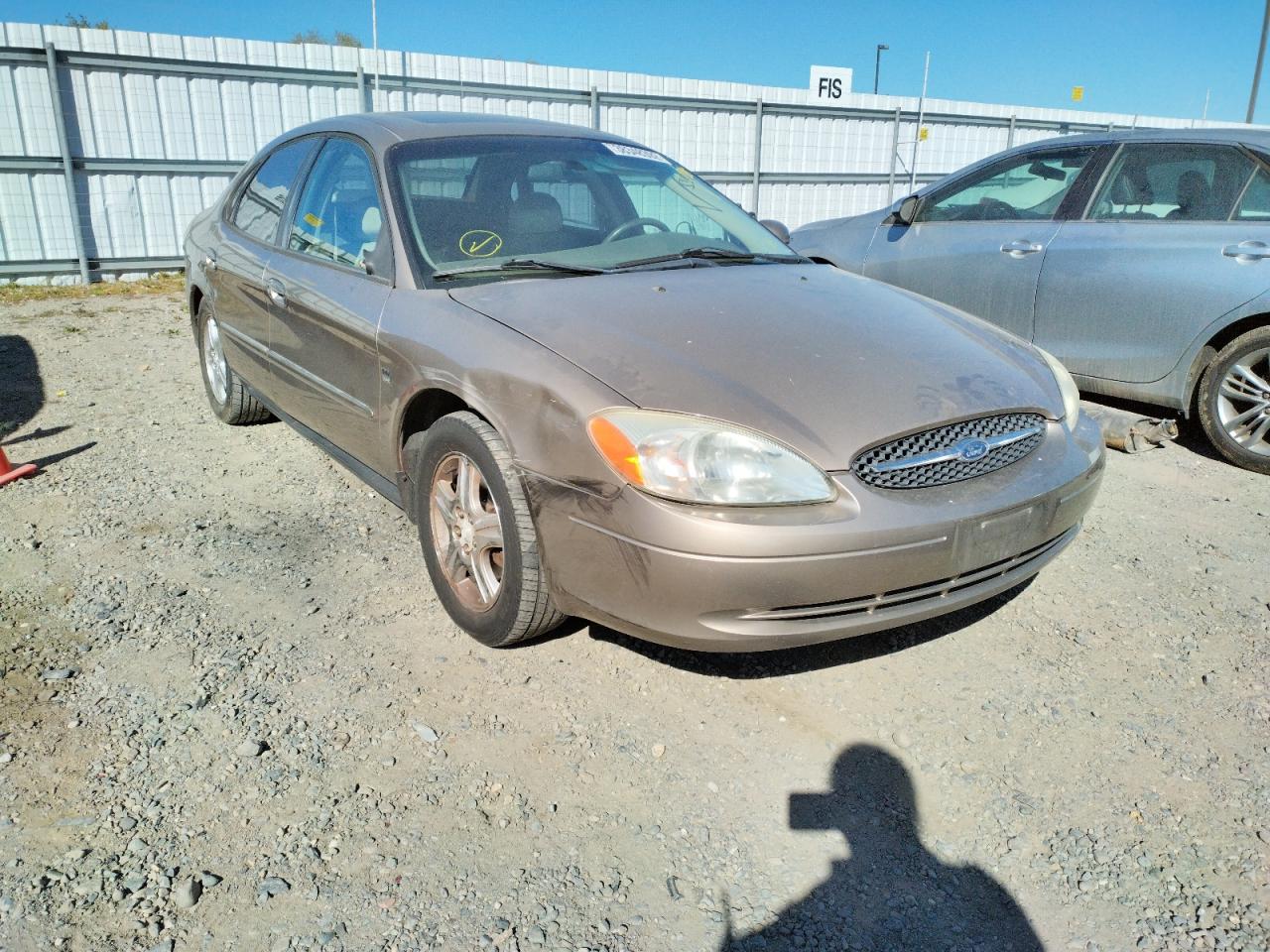 FORD TAURUS SEL 2002 with VIN 1FAFP56S02G145843 - Photo from auction