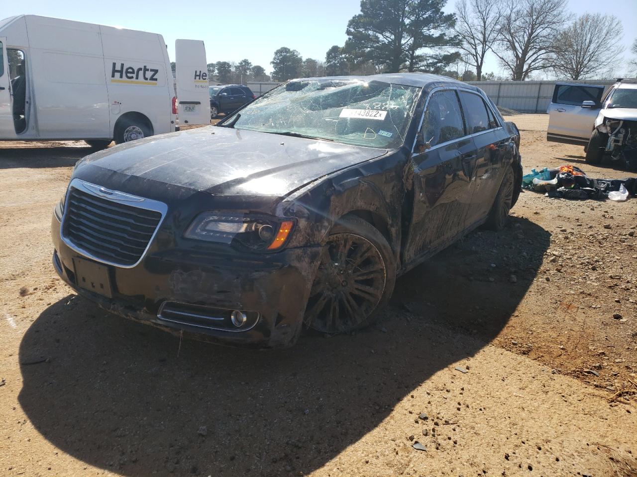 Photo 2 from auction – 2013 CHRYSLER 300 S with VIN 2C3CCABG5DH738886
