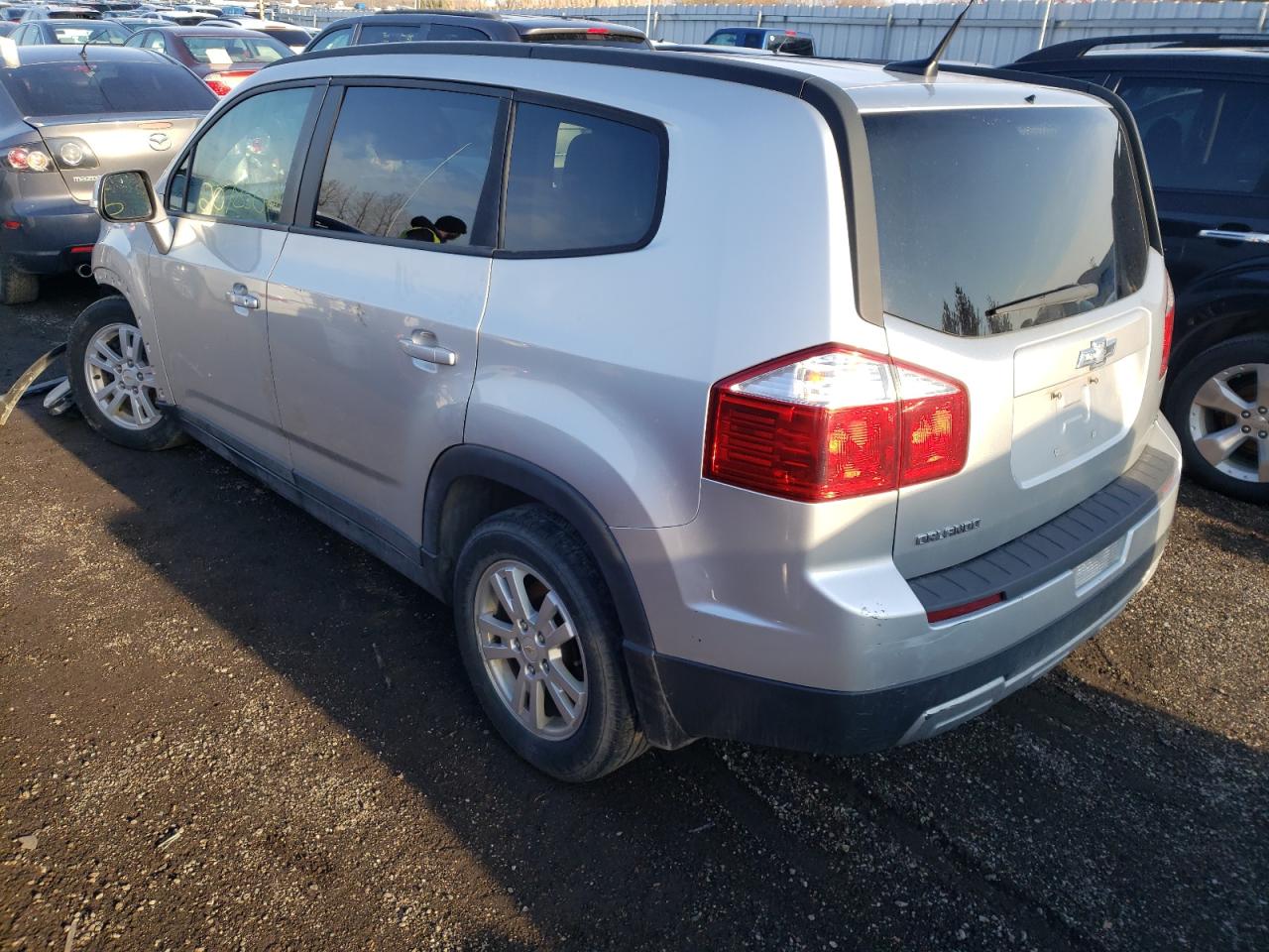 Photo 3 from auction – 2014 CHEVROLET ORLANDO LT with VIN KL77P2EK3EK532111