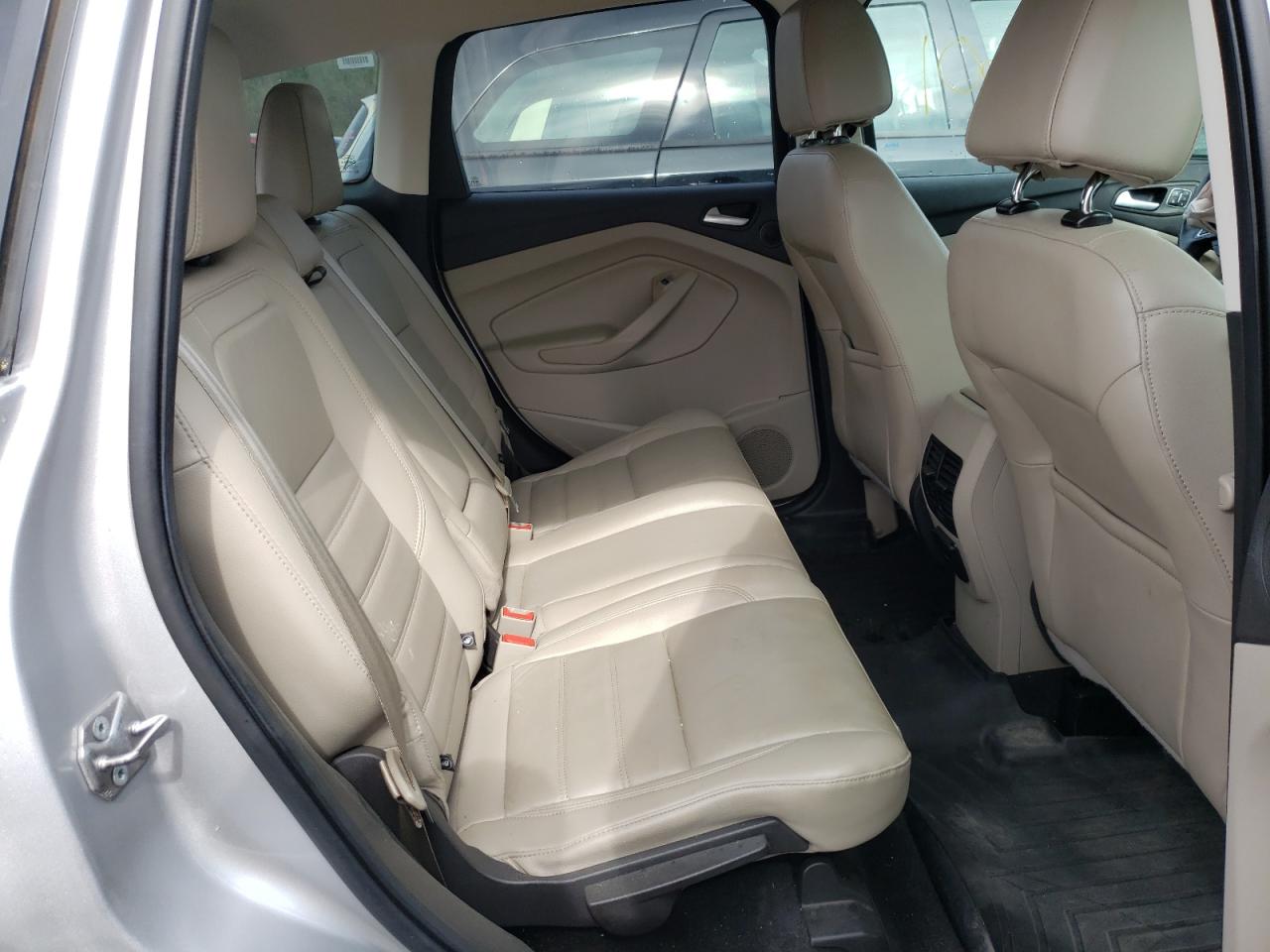 Photo 6 from auction – 2017 FORD ESCAPE TIT with VIN 1FMCU0J97HUC56165