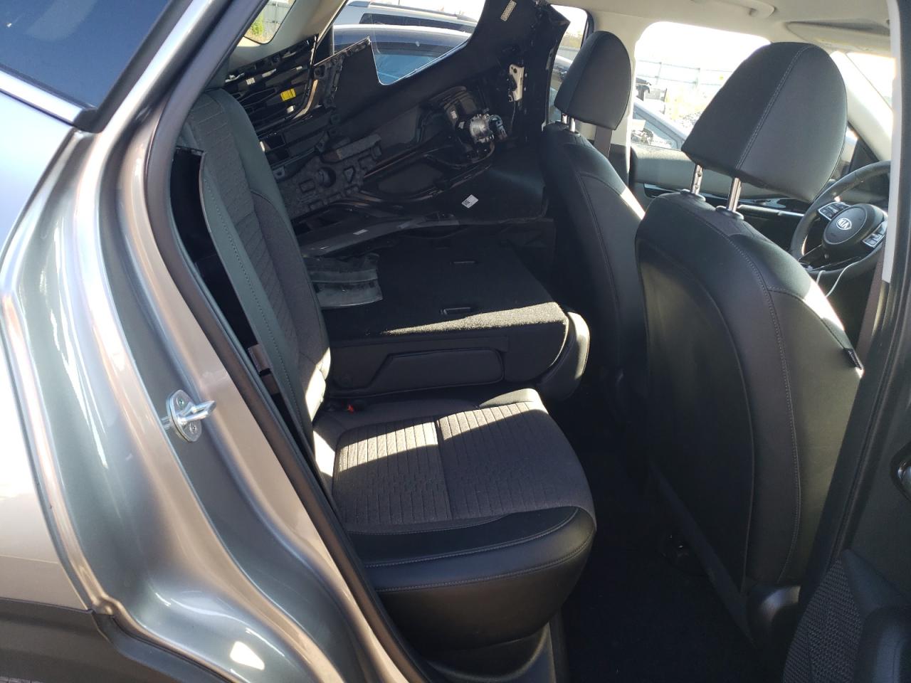 Photo 6 from auction – 2021 KIA SELTOS S with VIN KNDEUCA29M7158295