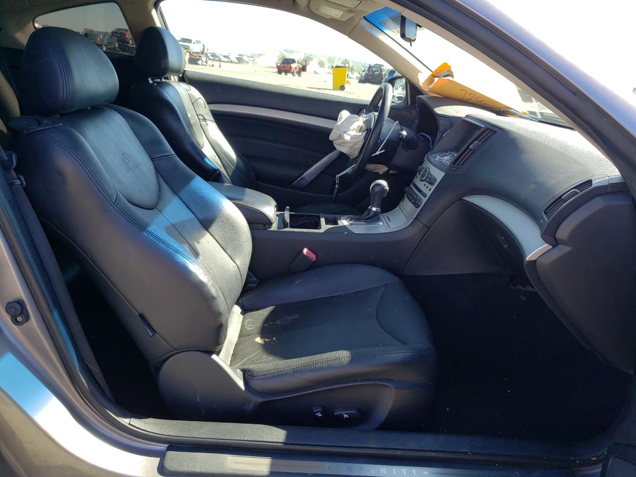 Photo 5 from auction – 2008 INFINITI G37 BASE with VIN JNKCV64E88M122227
