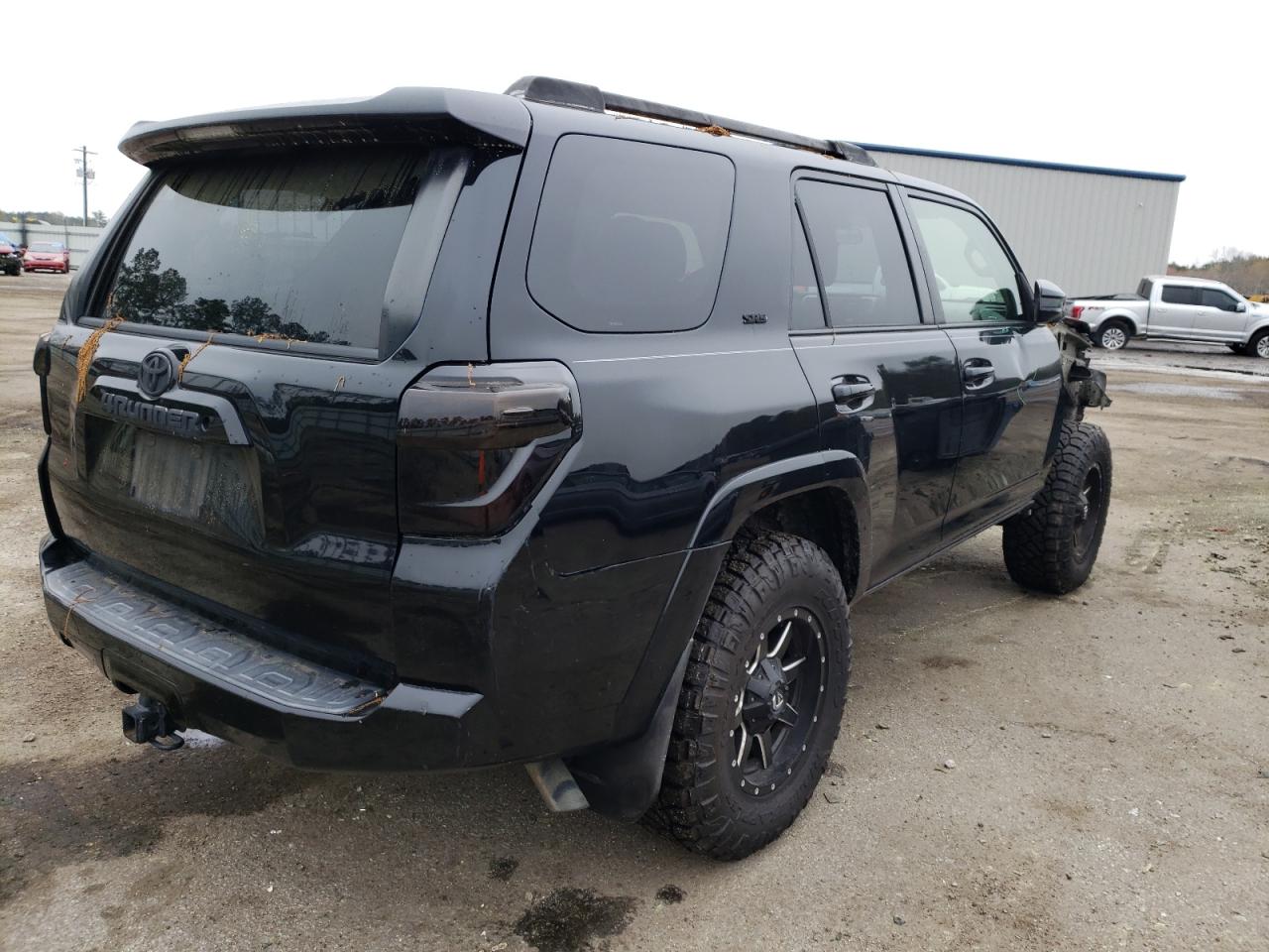 Photo 4 from auction – 2014 TOYOTA 4RUNNER SR with VIN JTEZU5JR5E5065941