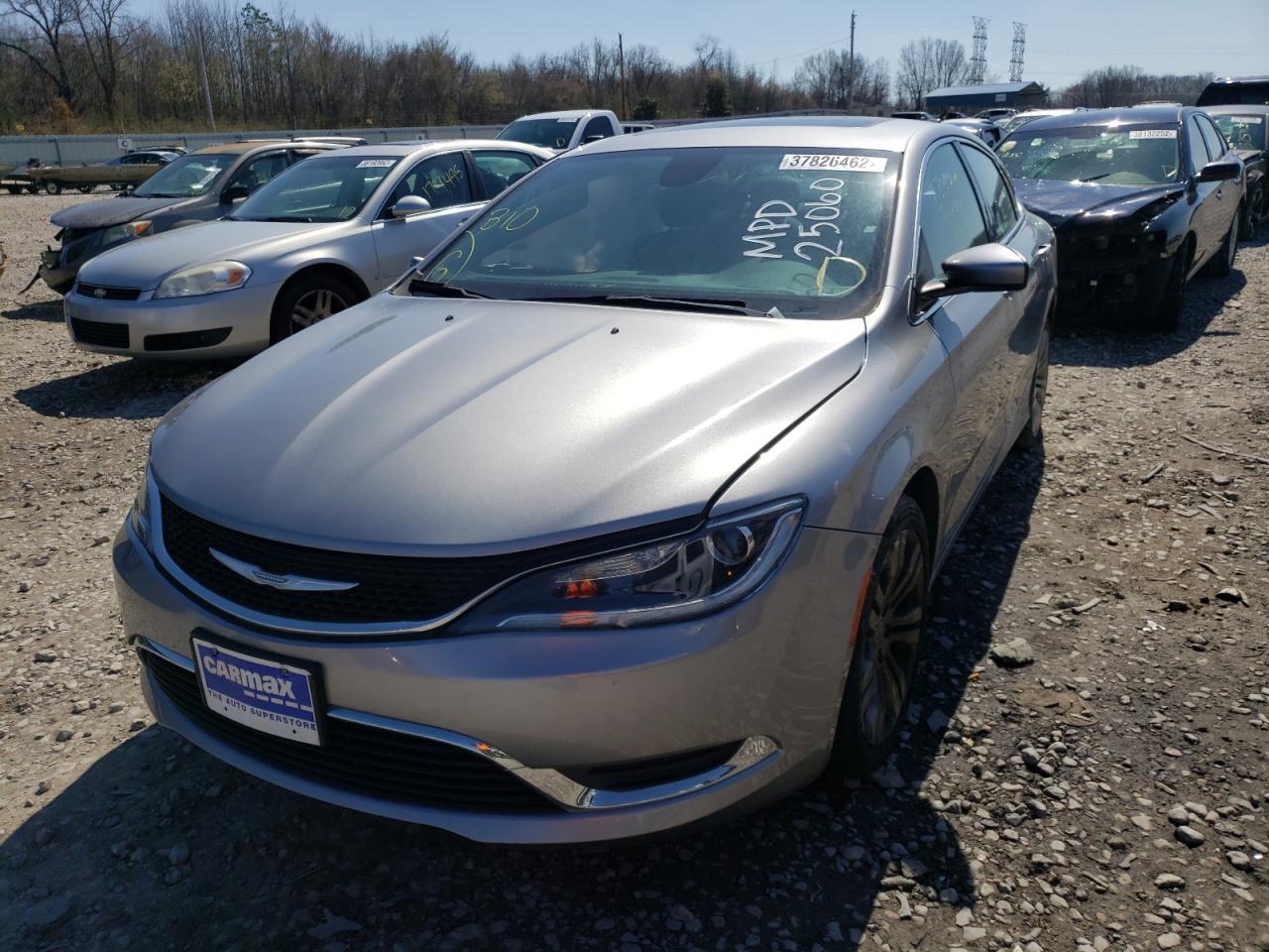 Photo 2 from auction – 2016 CHRYSLER 200 LIMITE with VIN 1C3CCCAB8GN118692