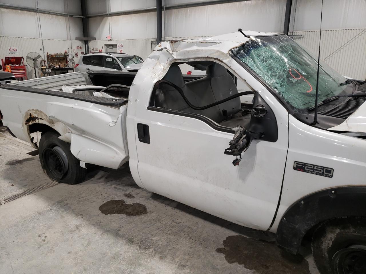 Photo 9 from auction – 2003 FORD F250 SUPER with VIN 3FTNF20L03MB36639