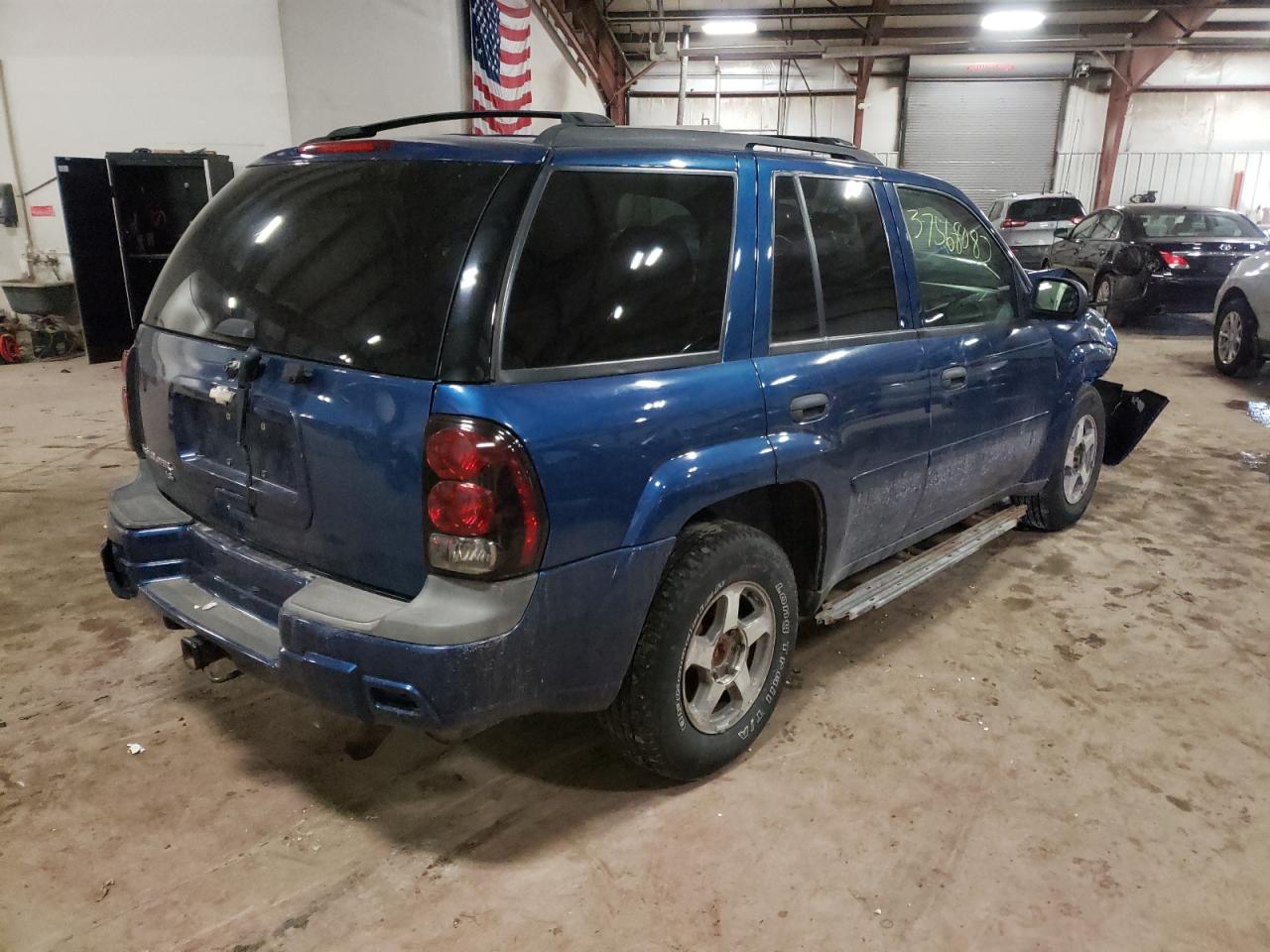 Photo 4 from auction – 2006 CHEVROLET TRAILBLAZE with VIN 1GNDT13S262227657