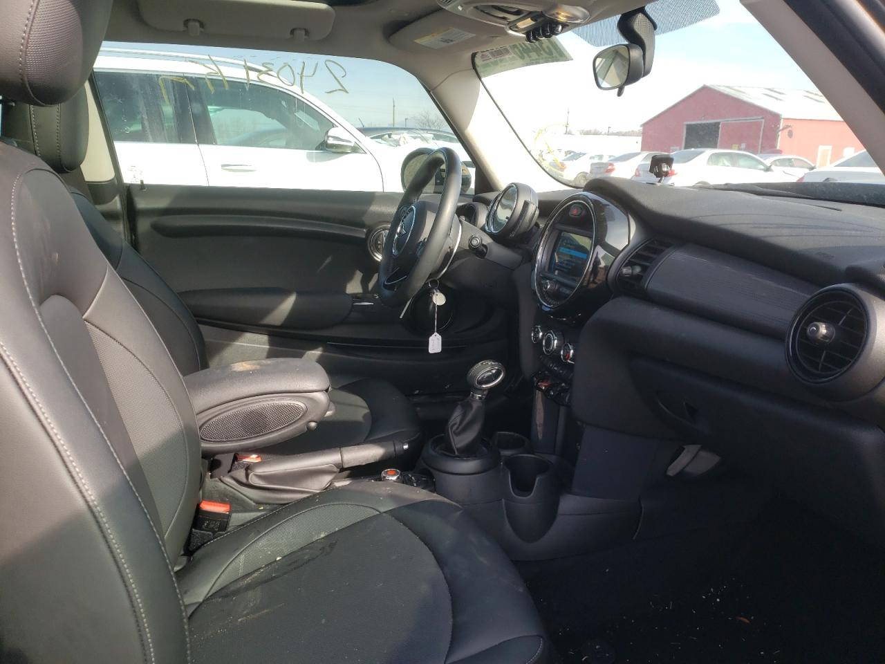 Photo 5 from auction – 2019 MINI COOPER with VIN WMWXP5C59K2H96253