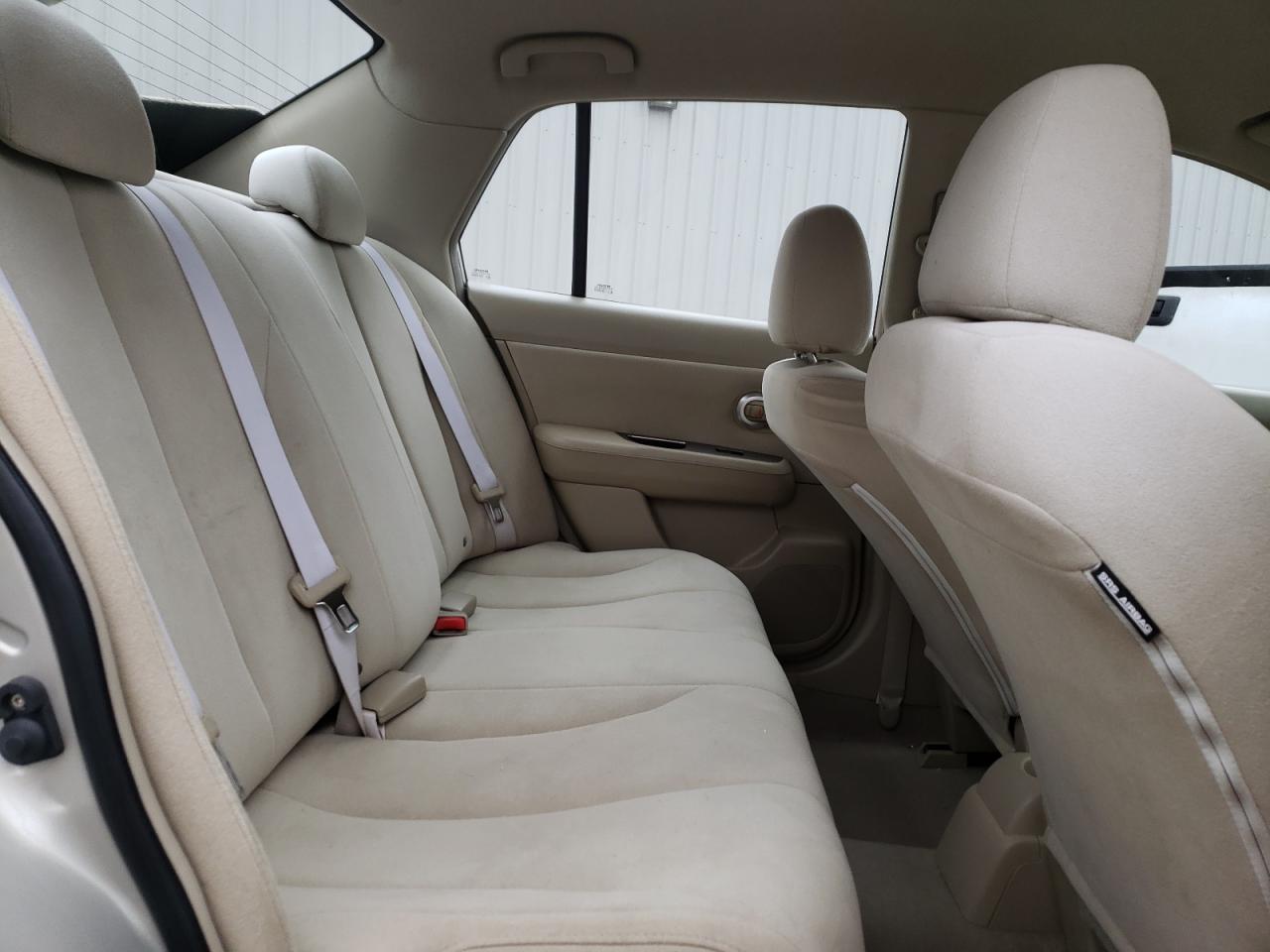 Zdjęcie 6 z aukcji – 2007 NISSAN VERSA S z VIN 3N1BC11E97L424230