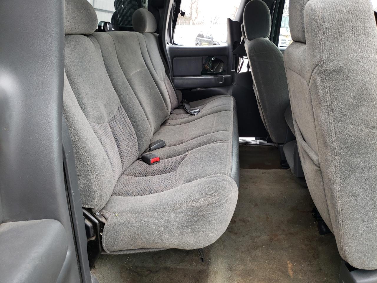Photo 6 from auction – 2003 CHEVROLET SILVERADO with VIN 1GCEK19T83E366119