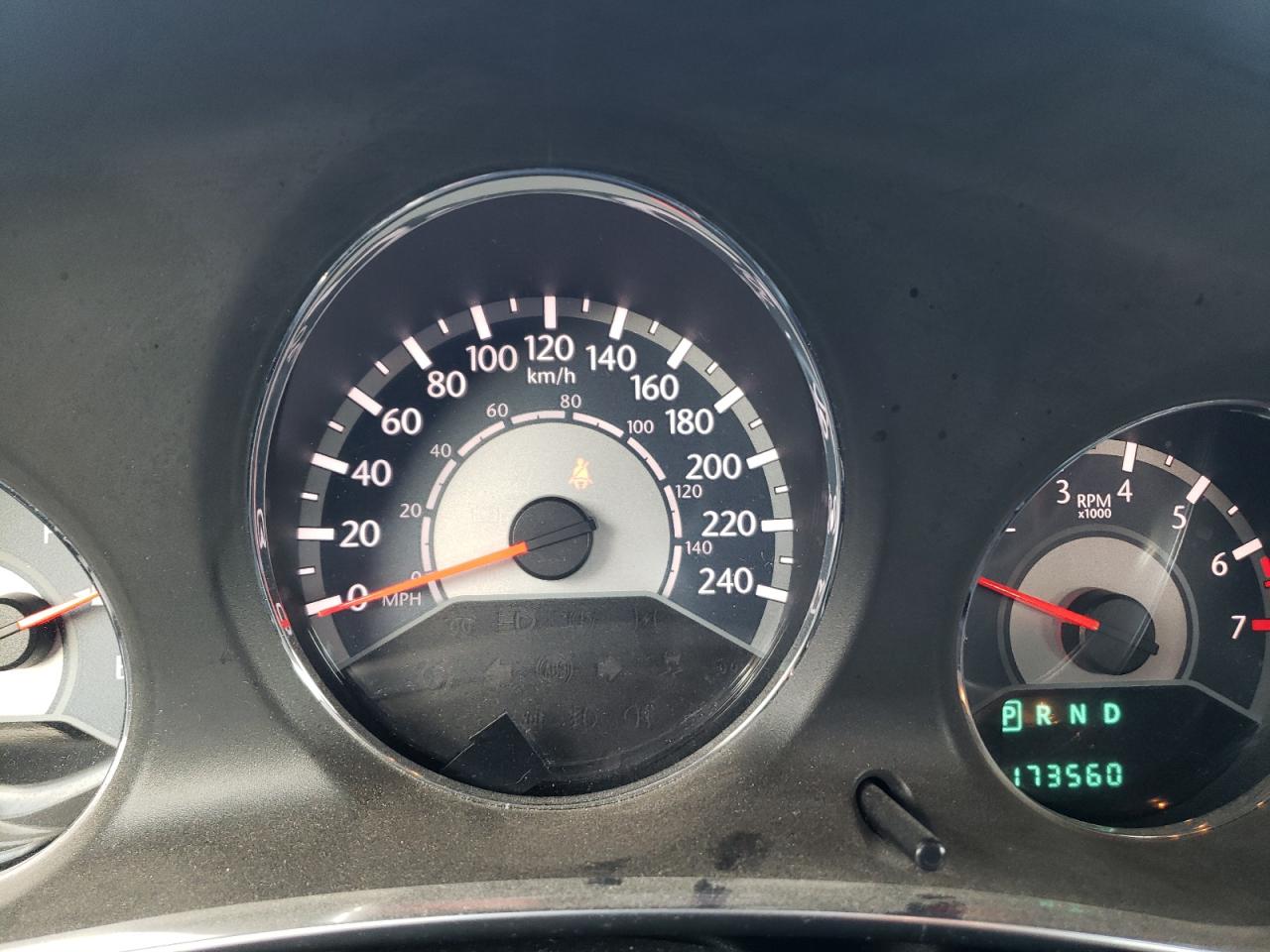 Photo 8 from auction – 2014 CHRYSLER 200 LX with VIN 1C3CCBAB7EN149701