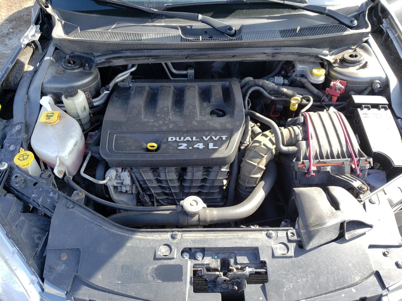 Photo 7 from auction – 2013 CHRYSLER 200 TOURIN with VIN 1C3CCBBB6DN692101