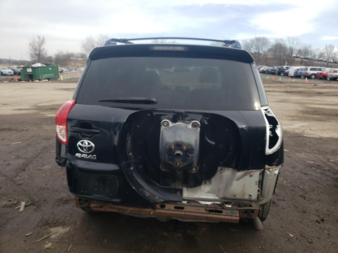 Photo 9 from auction – 2007 TOYOTA RAV4 with VIN JTMZD33V675043243