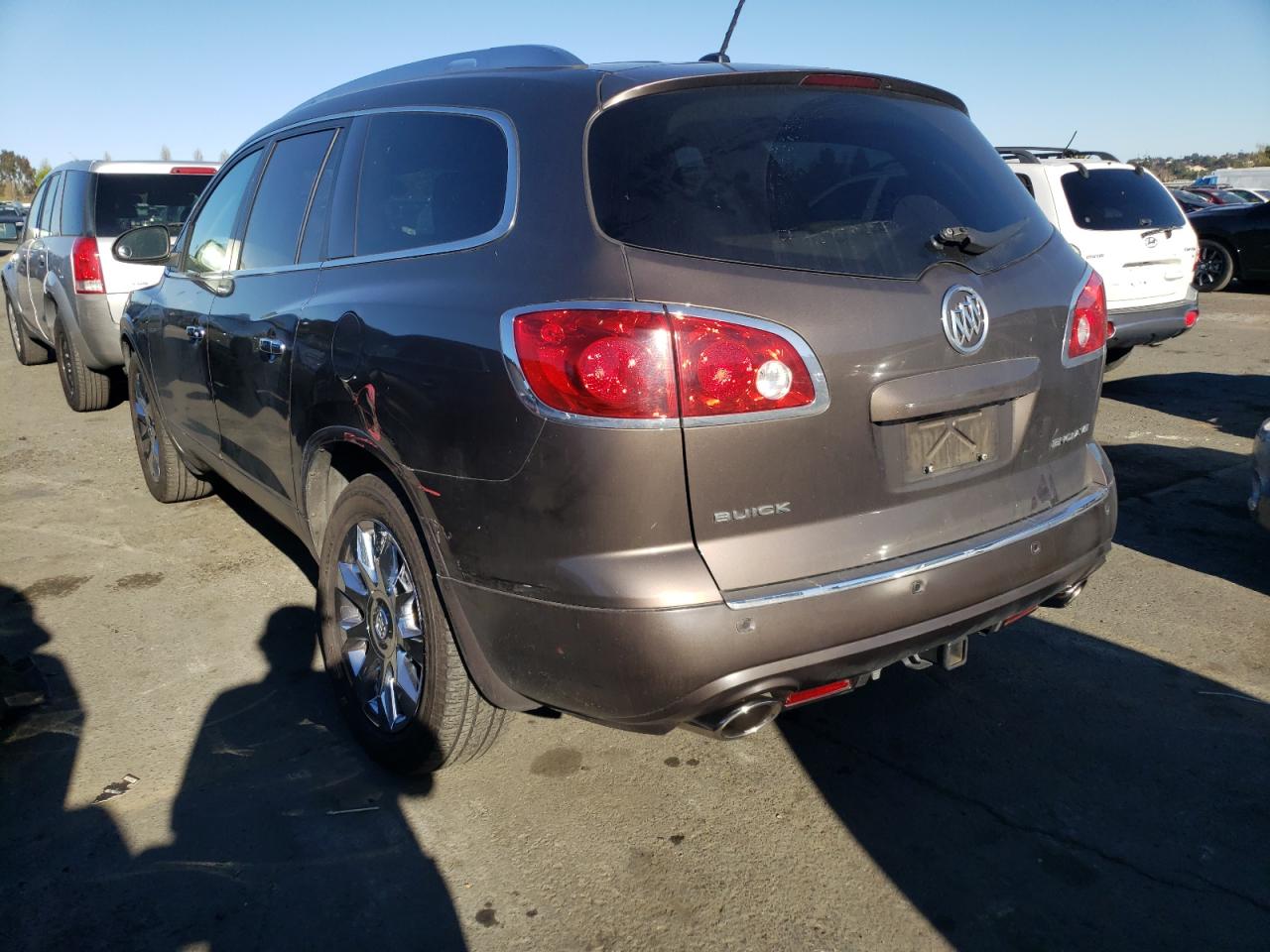 Photo 3 from auction – 2012 BUICK ENCLAVE with VIN 5GAKRDED5CJ157072