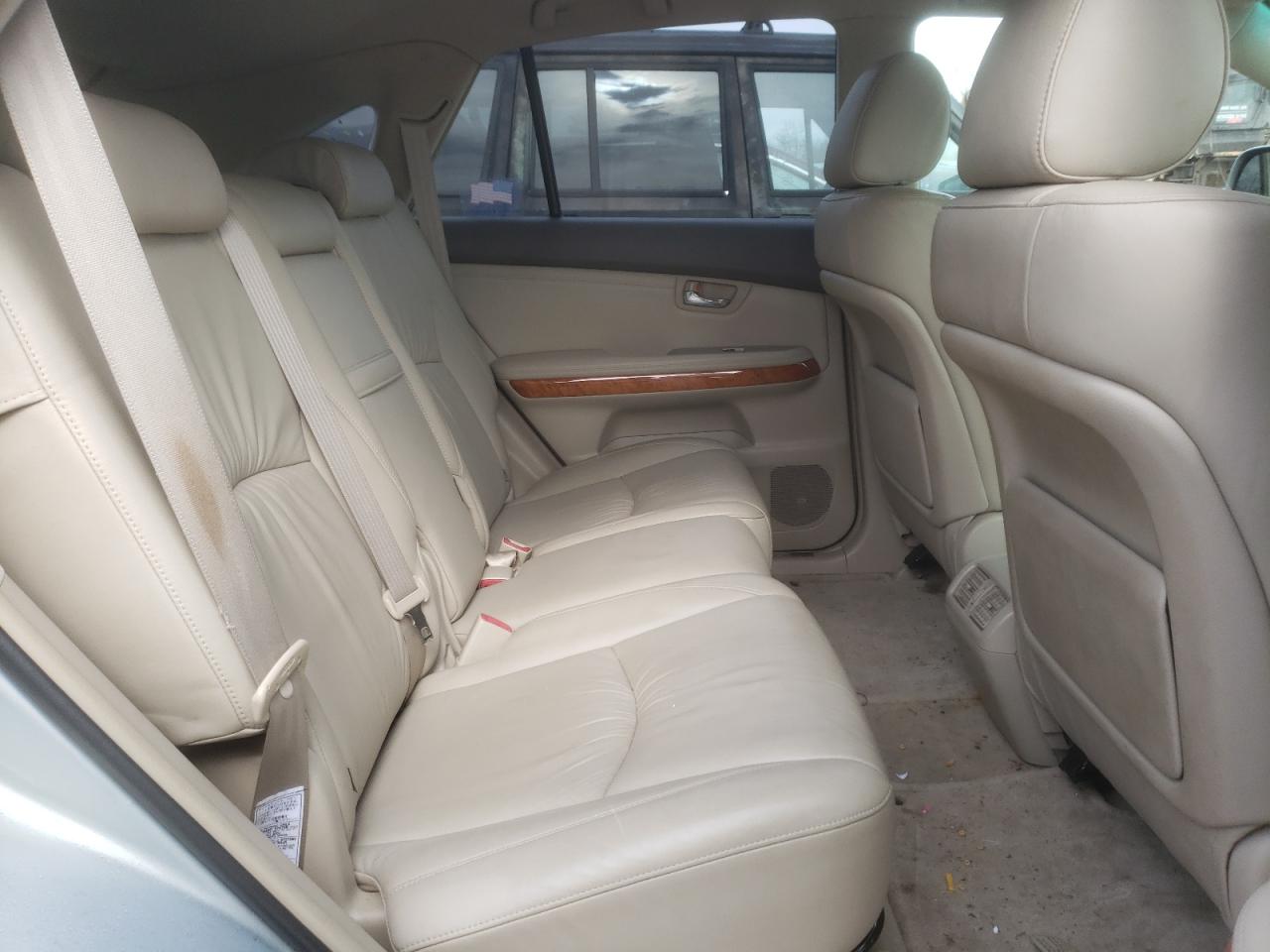 Photo 6 from auction – 2004 LEXUS RX 330 with VIN JTJHA31U740040131