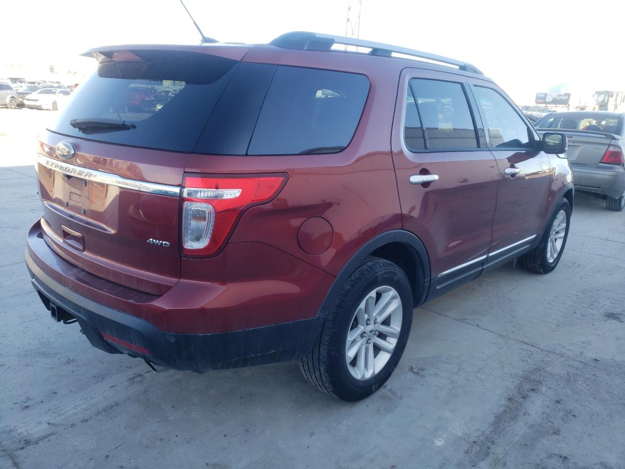 Photo 4 from auction – 2014 FORD EXPLORER X with VIN 1FM5K8D86EGB01908