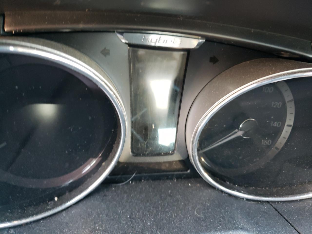 Photo 8 from auction – 2015 HYUNDAI SONATA HYB with VIN KMHEC4A48FA124554