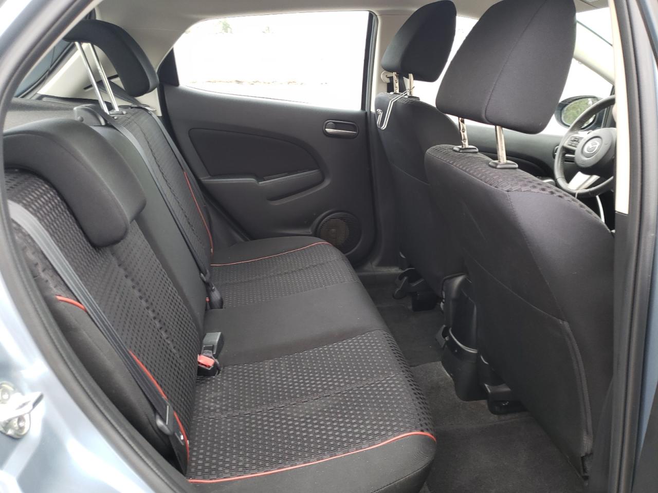 Photo 6 from auction – 2013 MAZDA MAZDA2 with VIN JM1DE1LY2D0157299