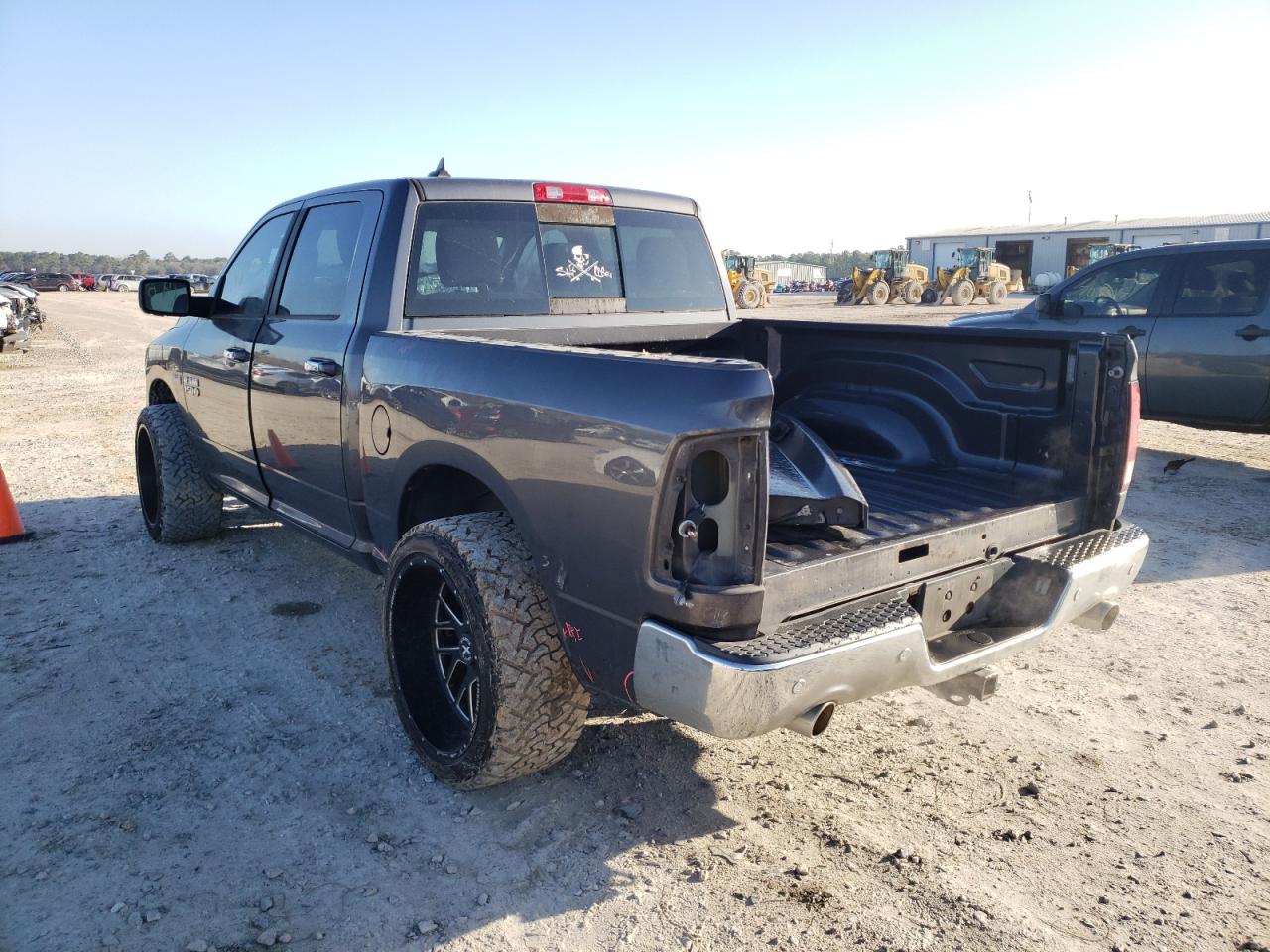 Photo 3 from auction – 2016 RAM 1500 SLT with VIN 1C6RR6LT9GS127826