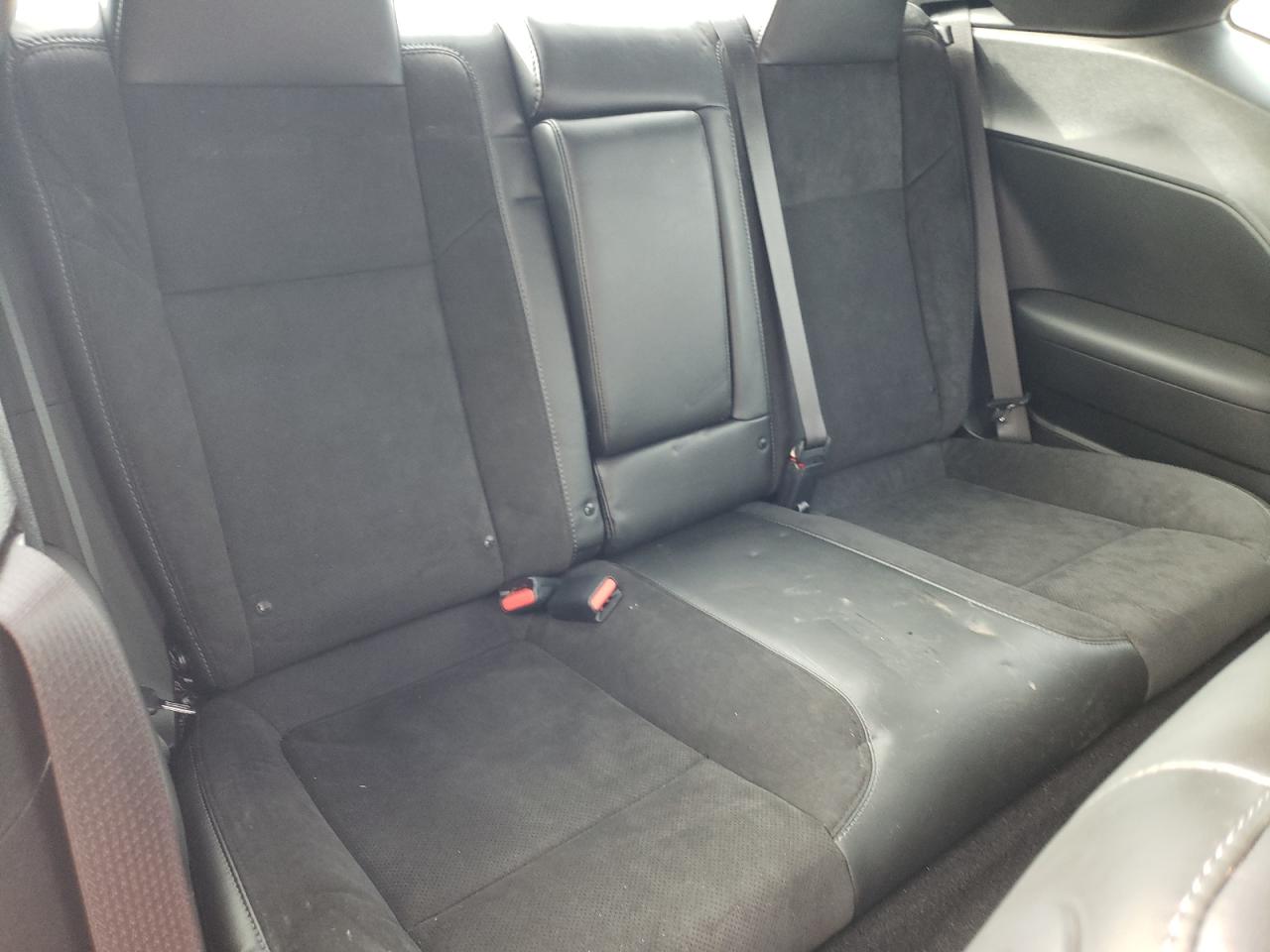Photo 6 from auction – 2021 DODGE CHALLENGER with VIN 2C3CDZFJXMH631544