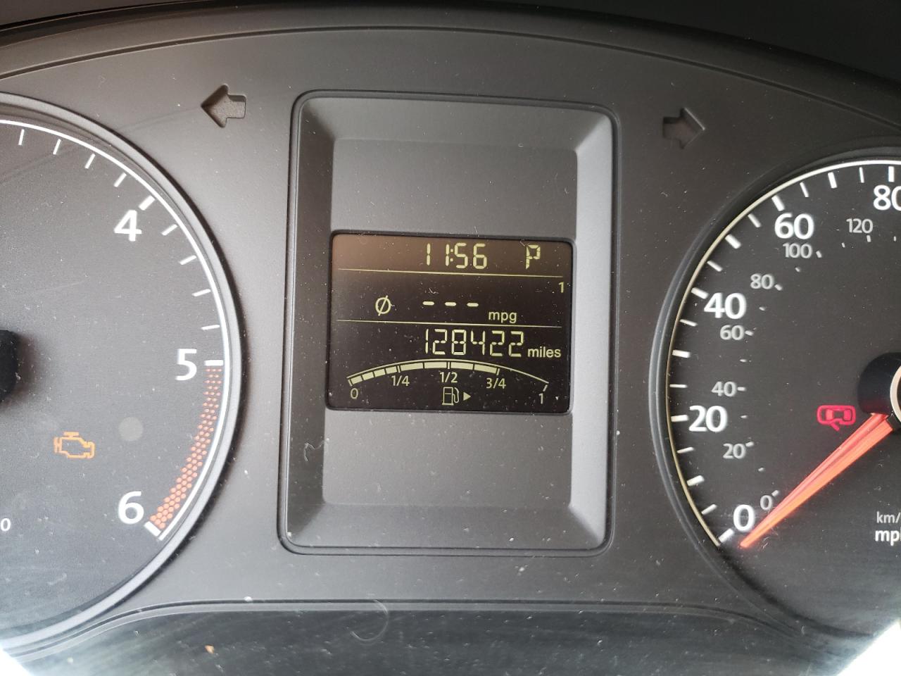 Photo 8 from auction – 2011 VOLKSWAGEN JETTA TDI with VIN 3VWLL7AJ1BM078031