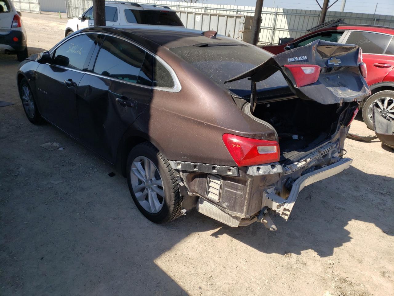 Photo 3 from auction – 2016 CHEVROLET MALIBU LT with VIN 1G1ZE5ST6GF209708