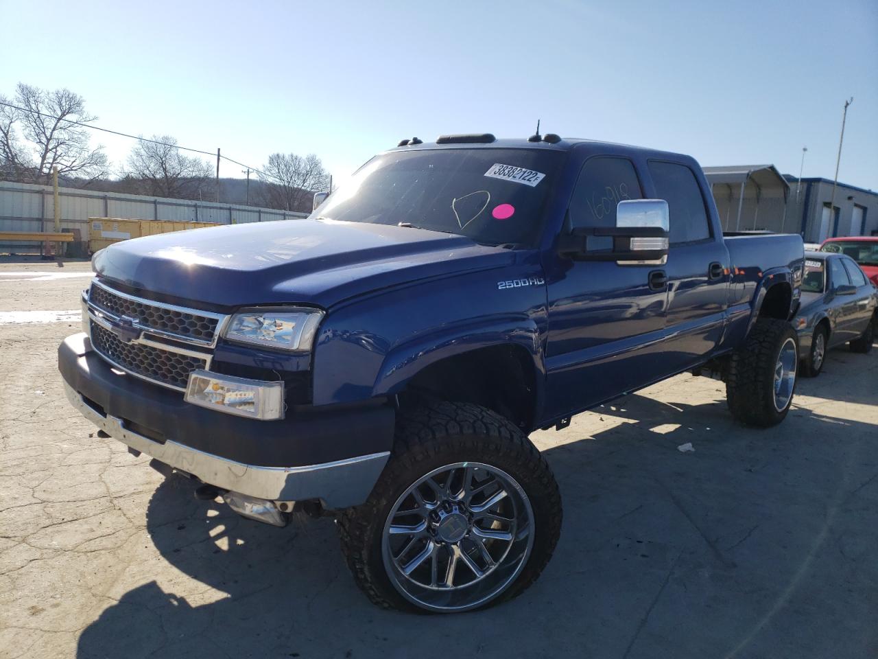 Photo 2 from auction – 2003 CHEVROLET SILVERADO with VIN 1GCHK23163F252687