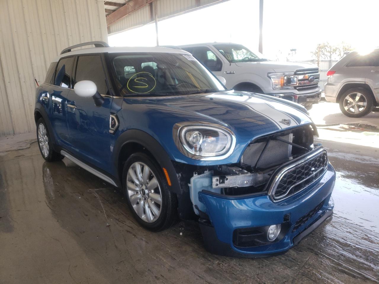 MINI COOPER S C 2019 con VIN WMZYT3C51K3E95767 - Foto de la subasta