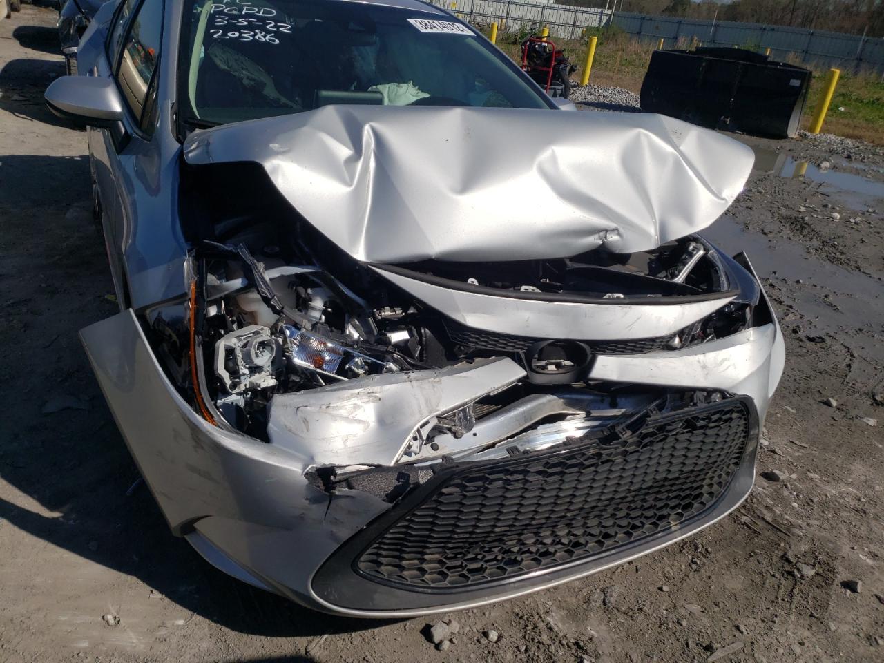Photo 9 from auction – 2020 TOYOTA COROLLA LE with VIN 5YFEPRAE2LP124202