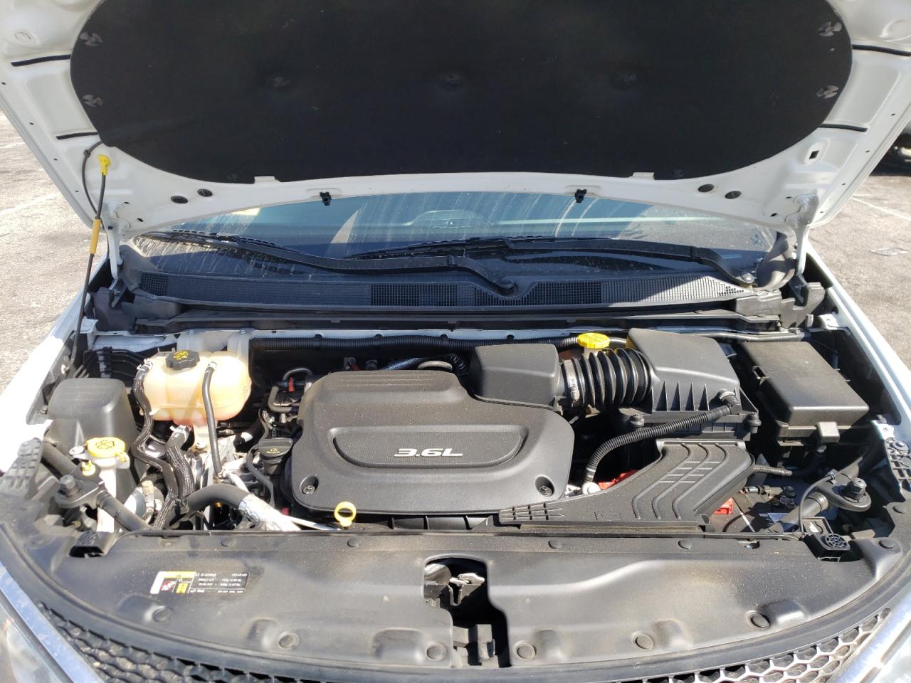 Photo 7 from auction – 2017 CHRYSLER PACIFICA T with VIN 2C4RC1BG2HR506008