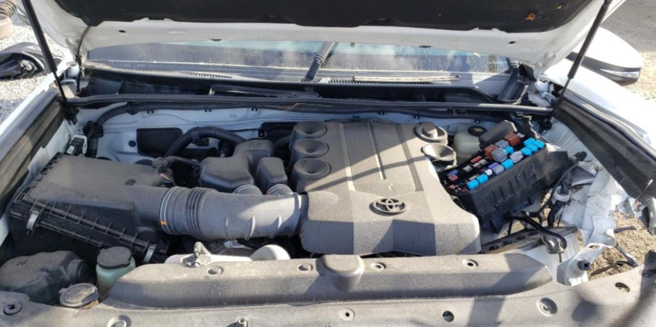 Photo 7 from auction – 2018 TOYOTA 4RUNNER SR with VIN JTEBU5JR6J5563268