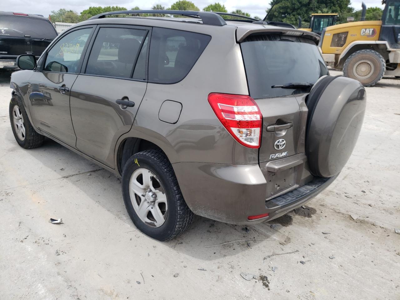 Photo 3 from auction – 2011 TOYOTA RAV4 with VIN 2T3ZF4DV0BW093135