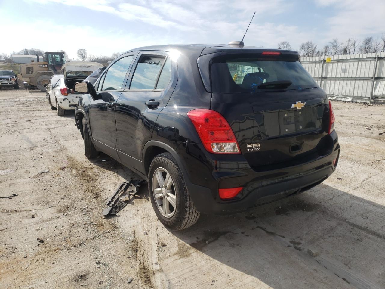 Photo 3 from auction – 2020 CHEVROLET TRAX LS with VIN 3GNCJKSB6KL396792